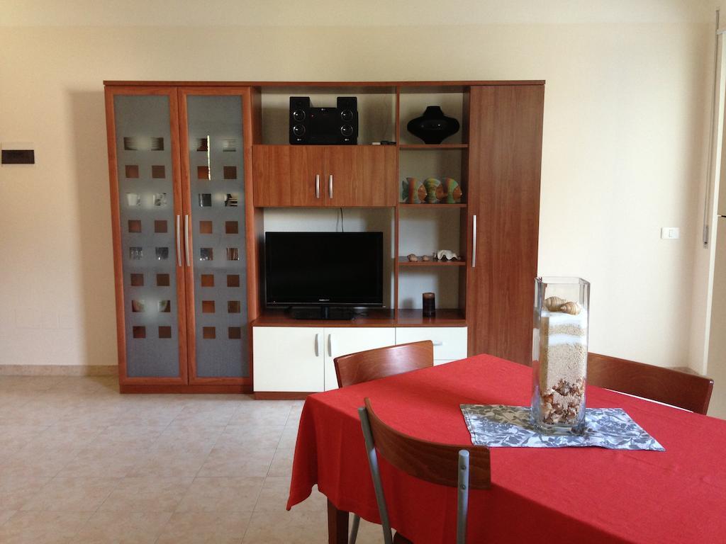 Blumen Bad Beach Apartment Метапонто Стая снимка